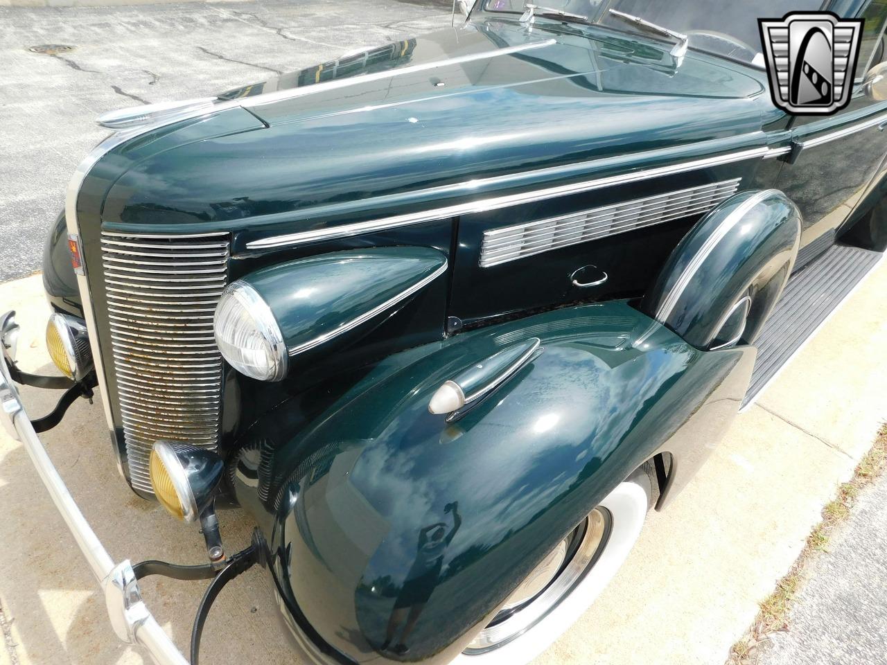 1937 Buick Series 40