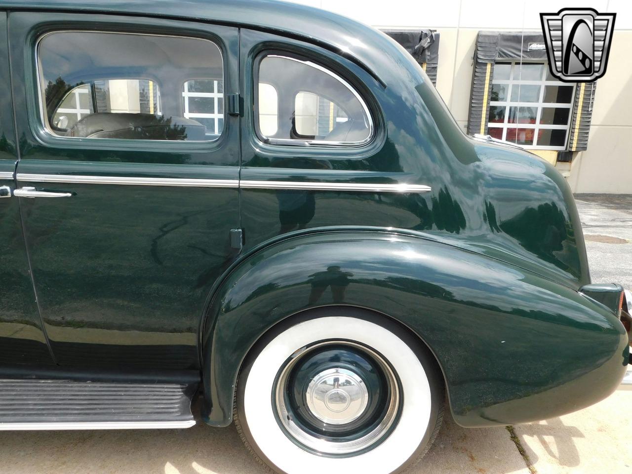 1937 Buick Series 40