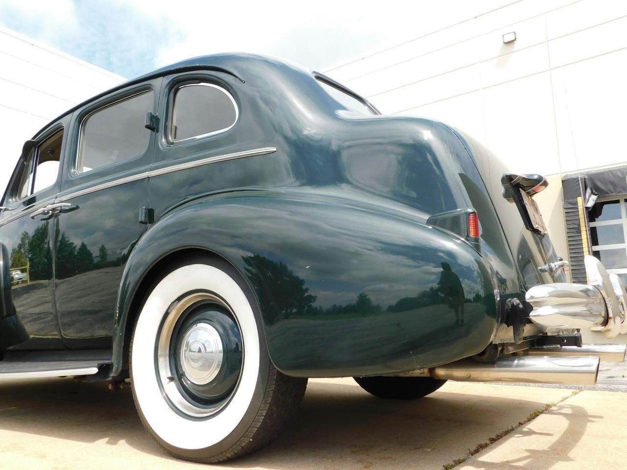 1937 Buick Series 40