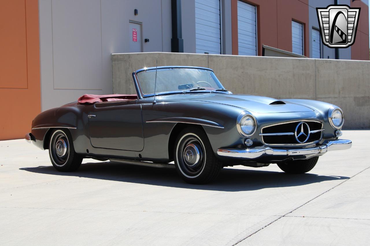 1961 Mercedes - Benz 190SL