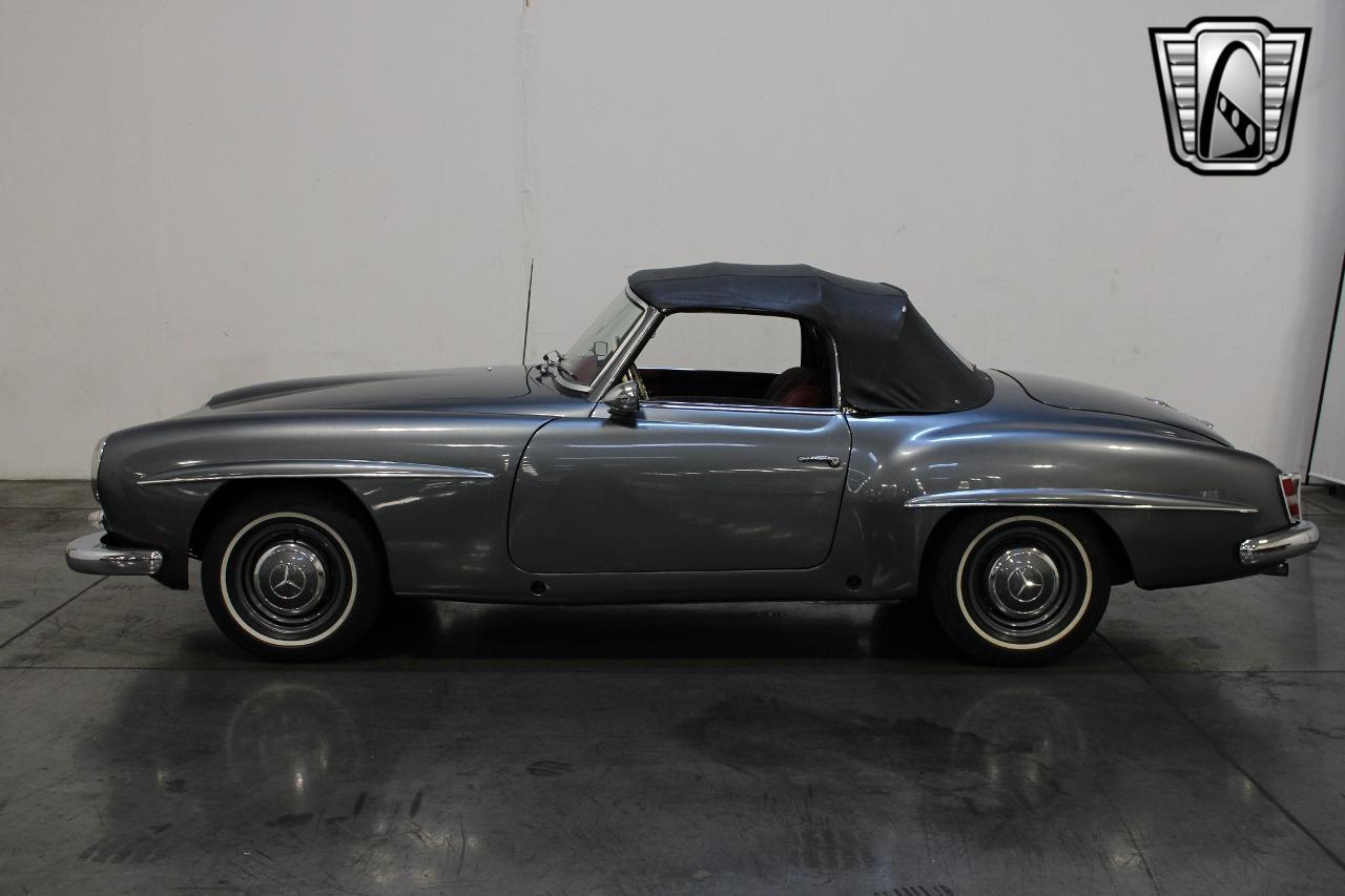 1961 Mercedes - Benz 190SL