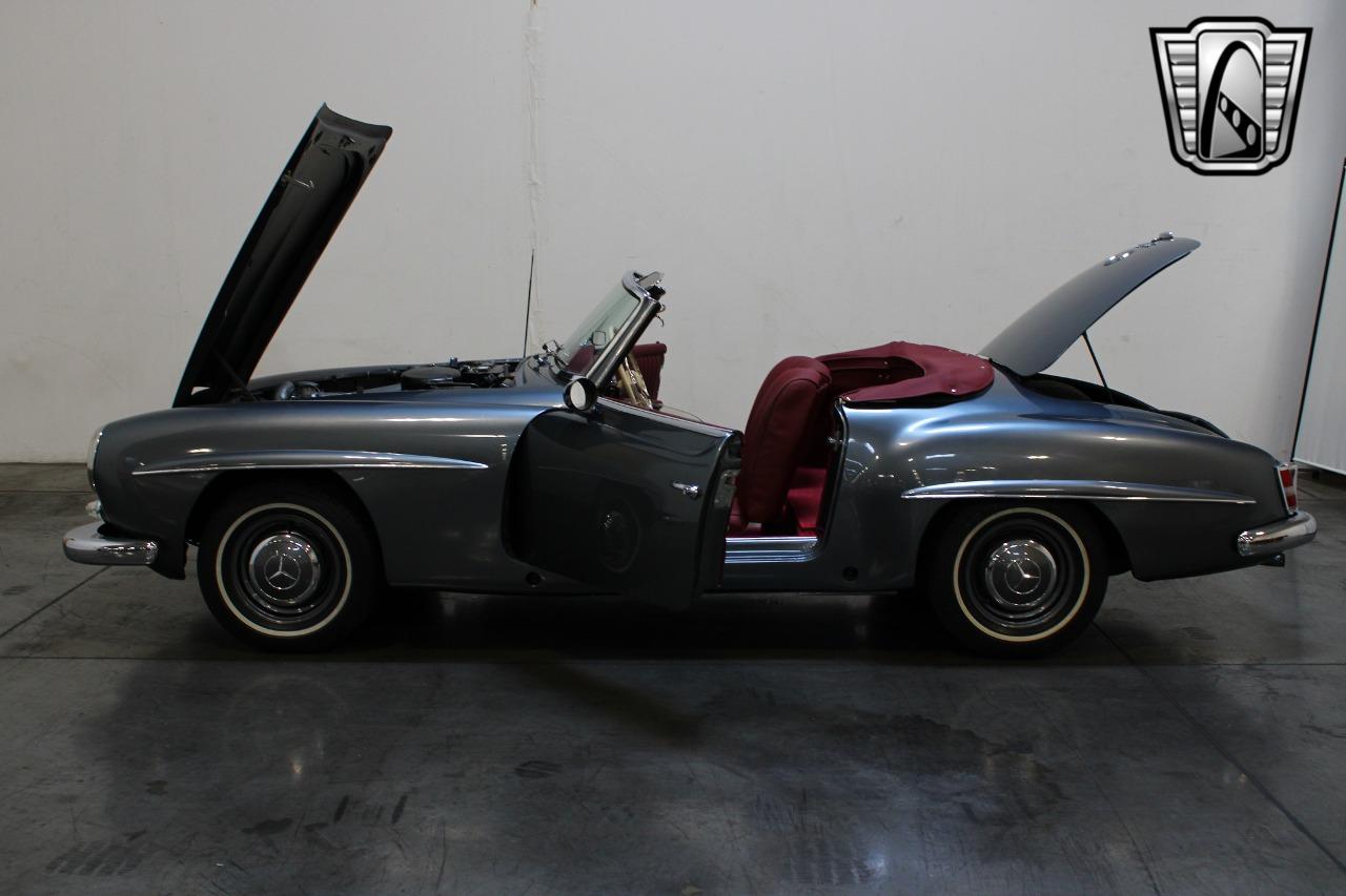 1961 Mercedes - Benz 190SL