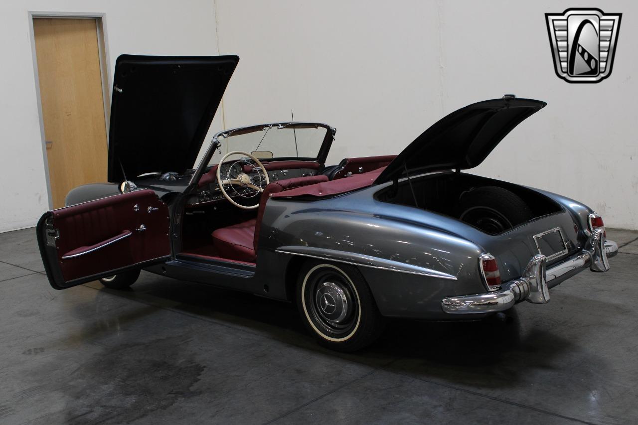 1961 Mercedes - Benz 190SL