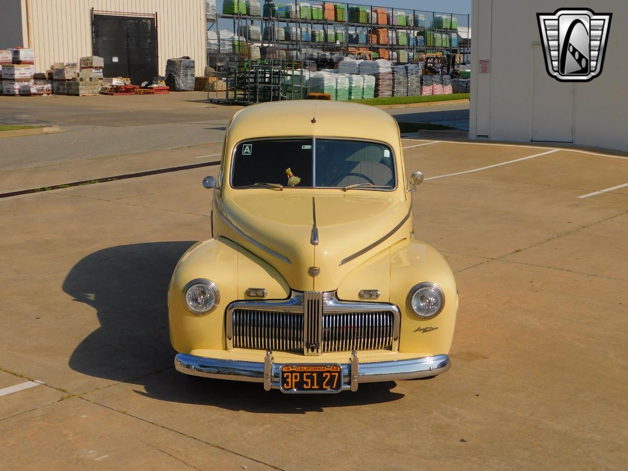 1942 Ford Super Deluxe