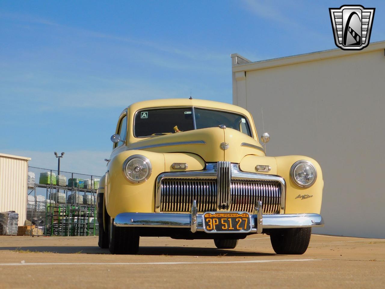 1942 Ford Super Deluxe