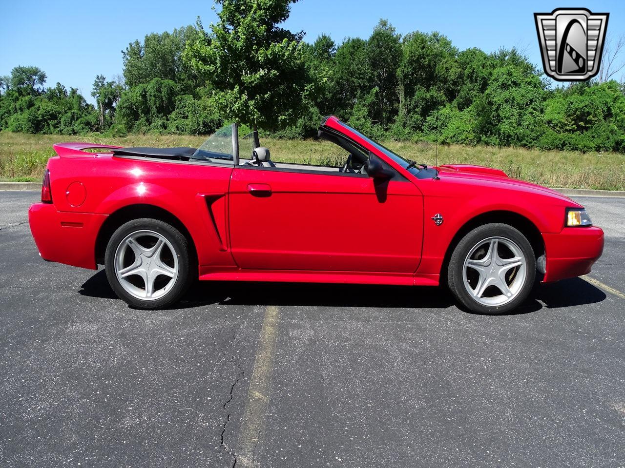 1999 Ford Mustang