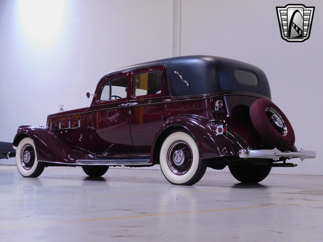 1935 Pierce-Arrow 845