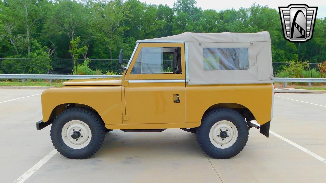 1979 Land Rover Santana