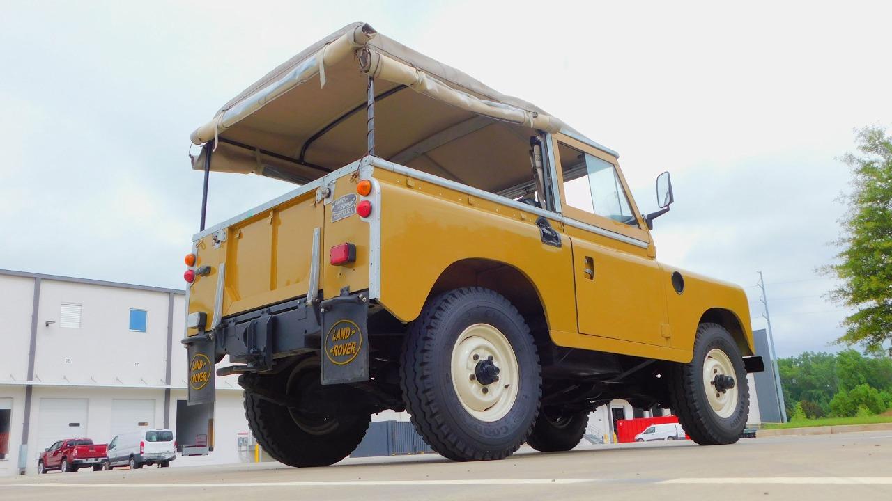 1979 Land Rover Santana