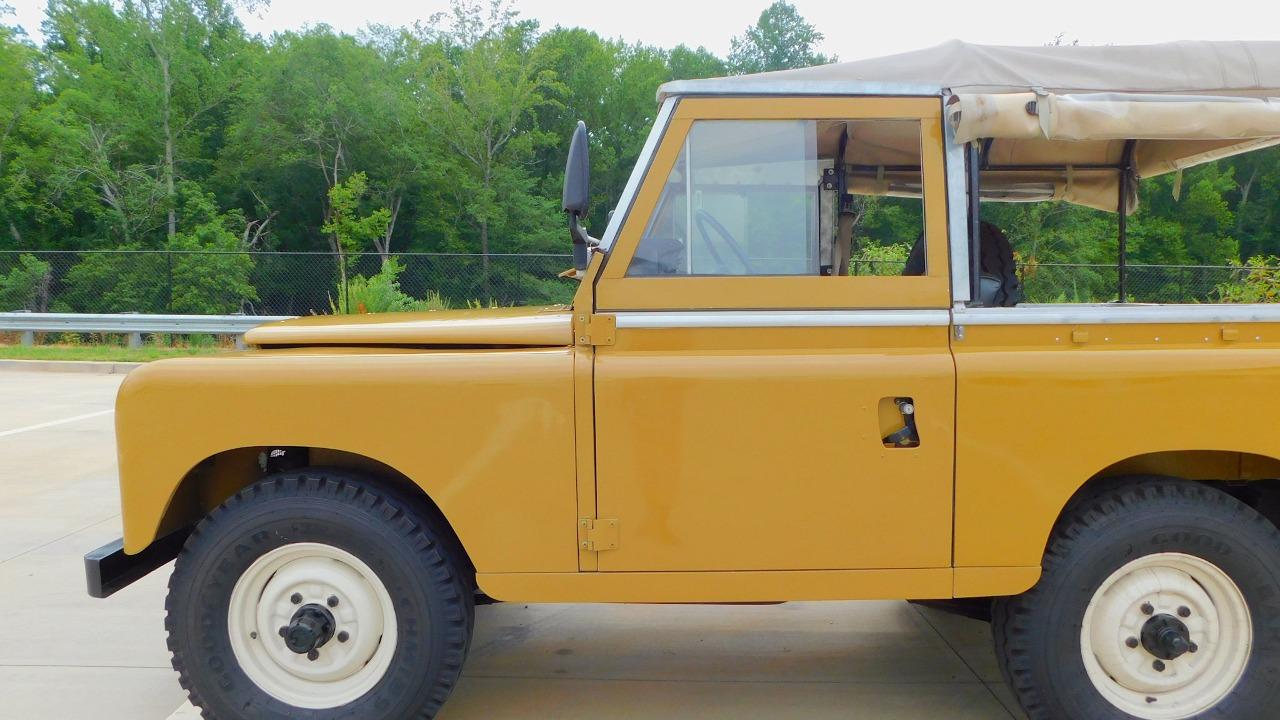 1979 Land Rover Santana