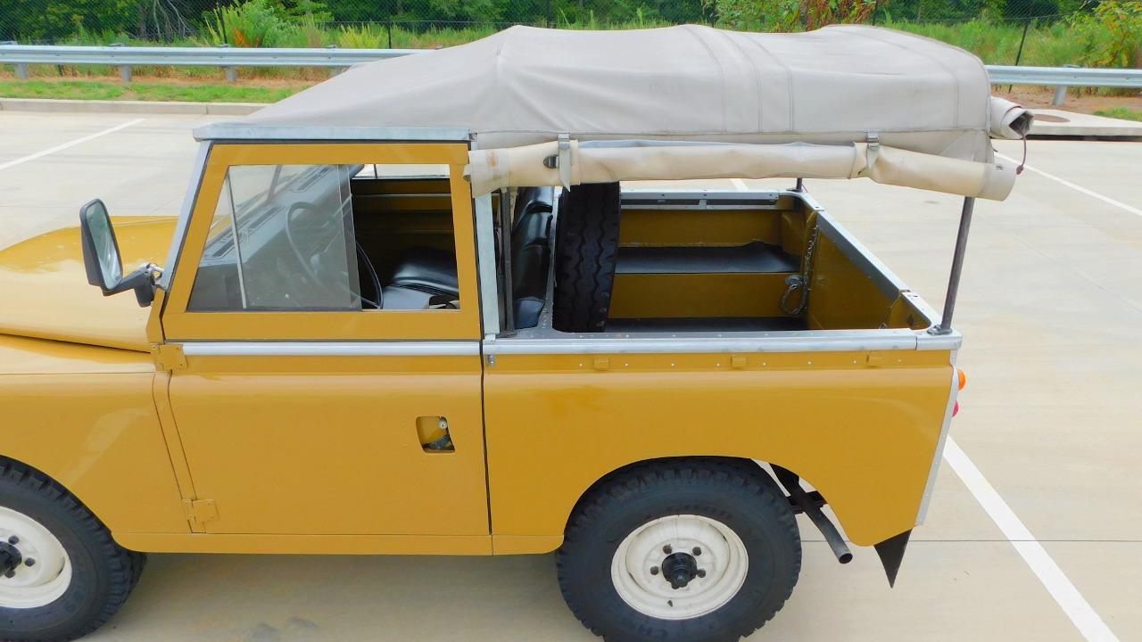 1979 Land Rover Santana