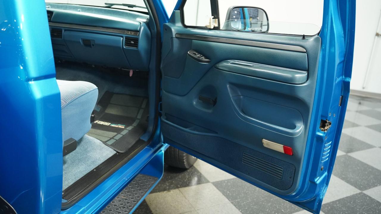 1995 Ford F-150 4x4 Flareside