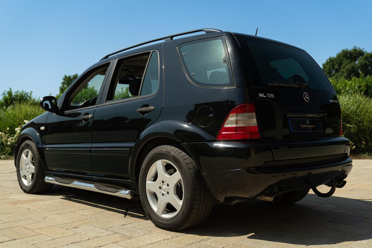 2000 Mercedes - Benz ML 55 AMG