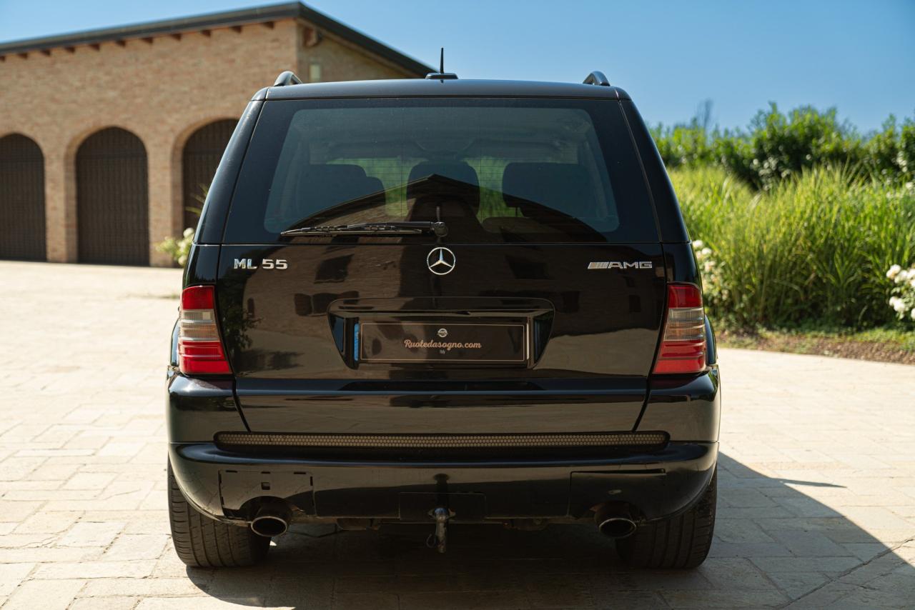 2000 Mercedes - Benz ML 55 AMG