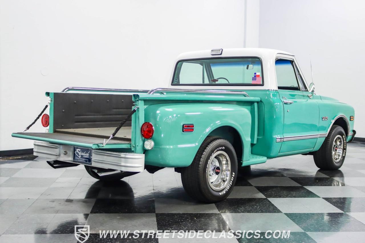 1968 GMC C10 Stepside