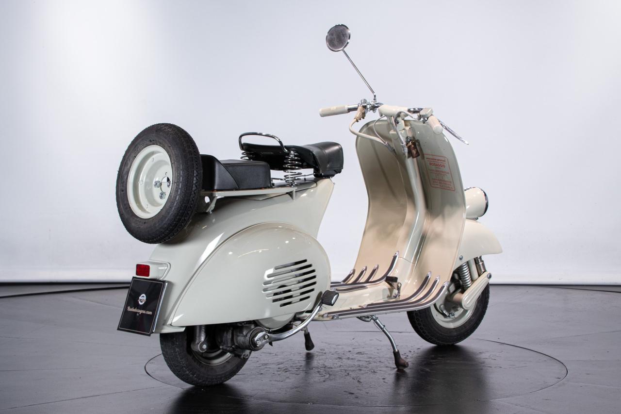 1954 Piaggio VESPA FARO BASSO VM2T&nbsp;&nbsp;&nbsp;&nbsp;&nbsp;&nbsp;&nbsp;&nbsp;&nbsp;&nbsp;&nbsp;&nbsp;&nbsp;&nbsp;