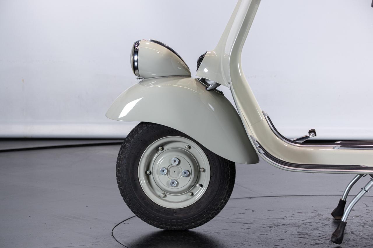 1954 Piaggio VESPA FARO BASSO VM2T&nbsp;&nbsp;&nbsp;&nbsp;&nbsp;&nbsp;&nbsp;&nbsp;&nbsp;&nbsp;&nbsp;&nbsp;&nbsp;&nbsp;