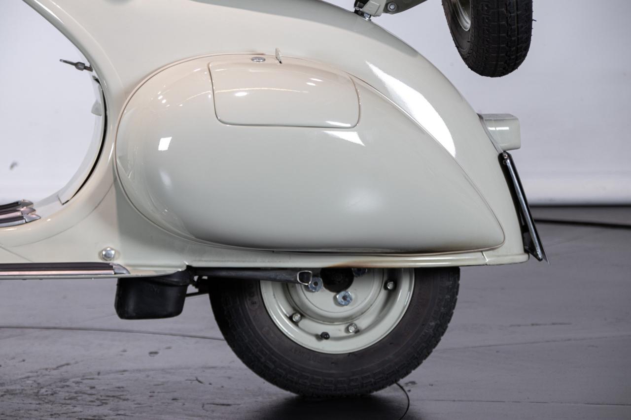 1954 Piaggio VESPA FARO BASSO VM2T&nbsp;&nbsp;&nbsp;&nbsp;&nbsp;&nbsp;&nbsp;&nbsp;&nbsp;&nbsp;&nbsp;&nbsp;&nbsp;&nbsp;