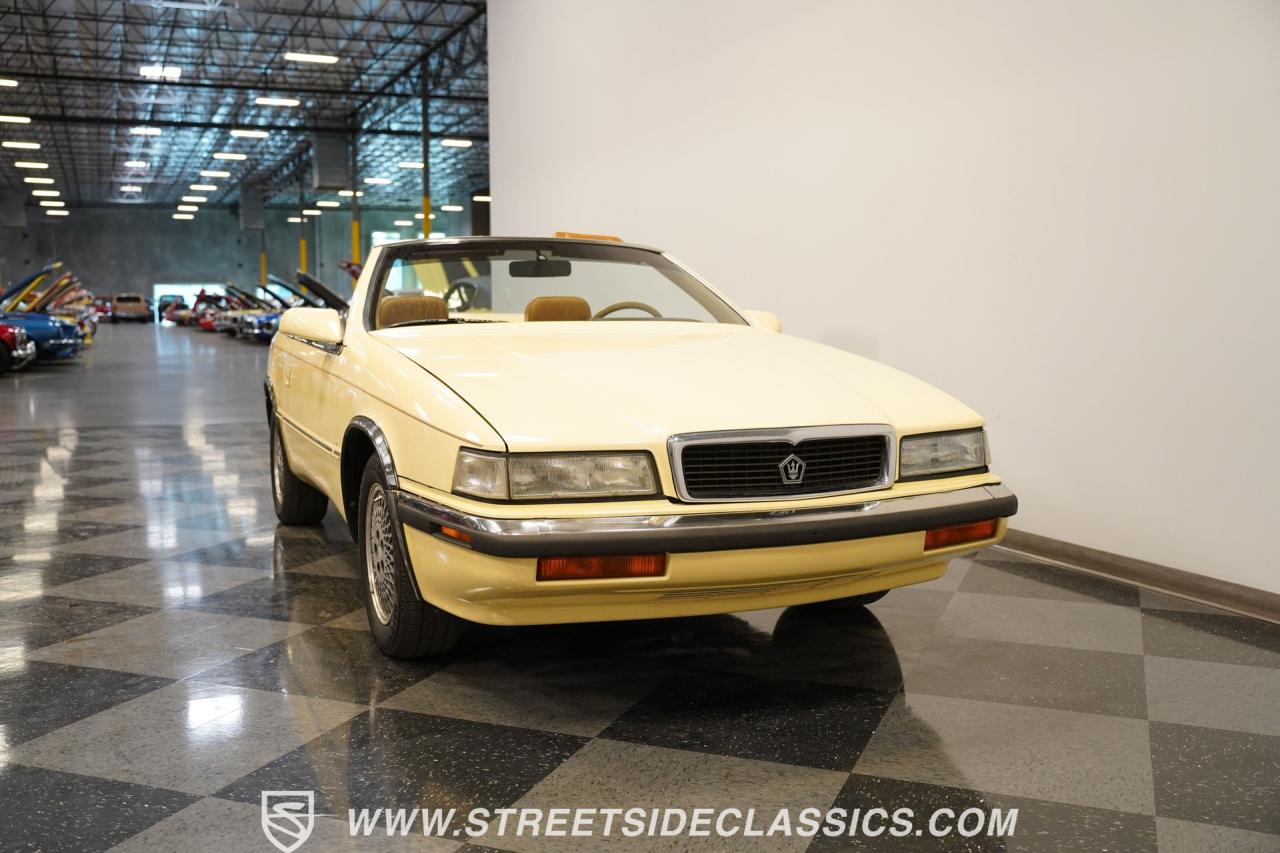 1991 Chrysler TC by Maserati