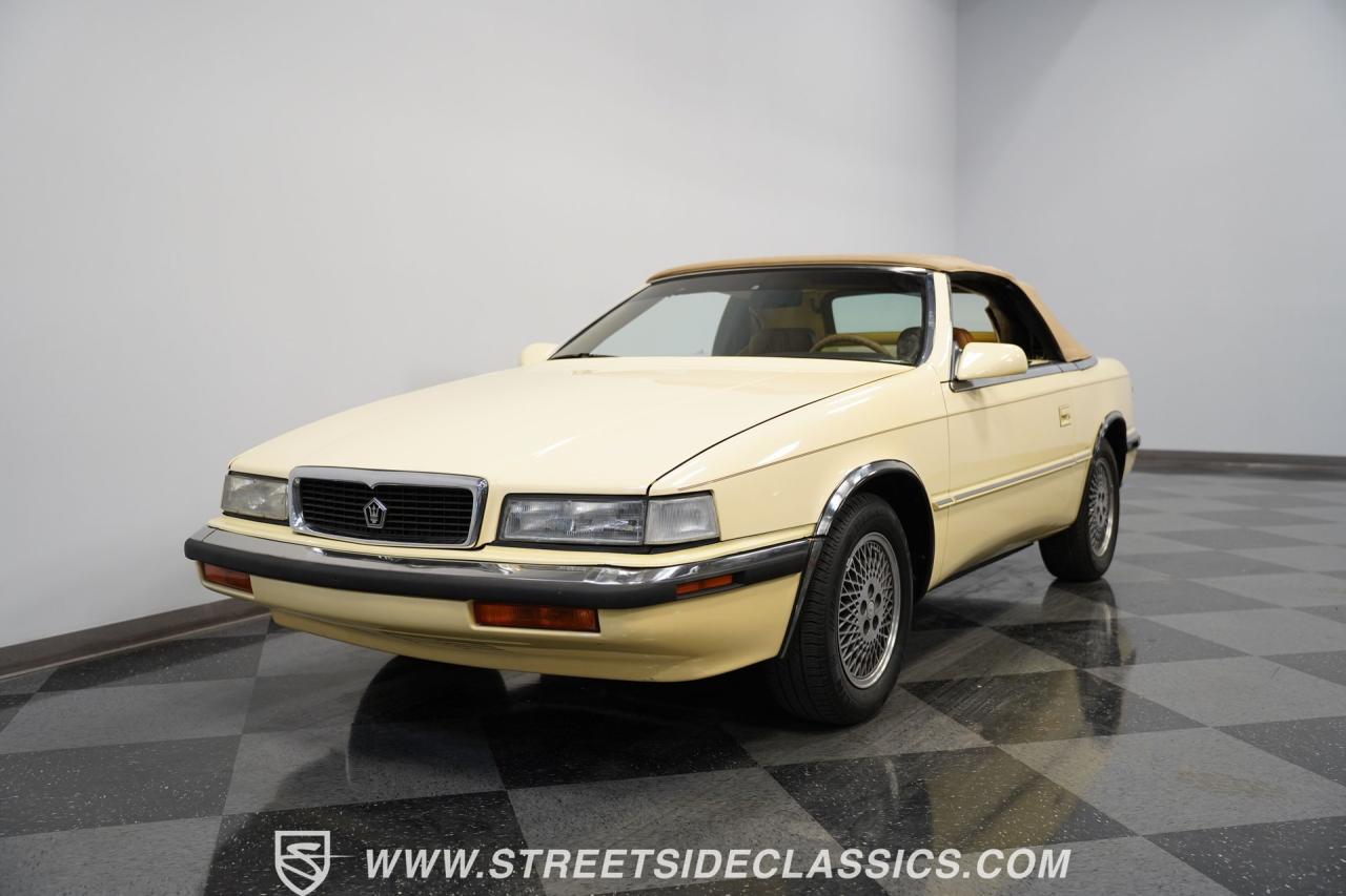 1991 Chrysler TC by Maserati