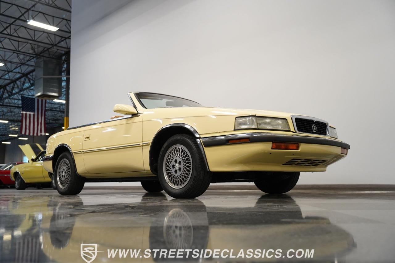 1991 Chrysler TC by Maserati