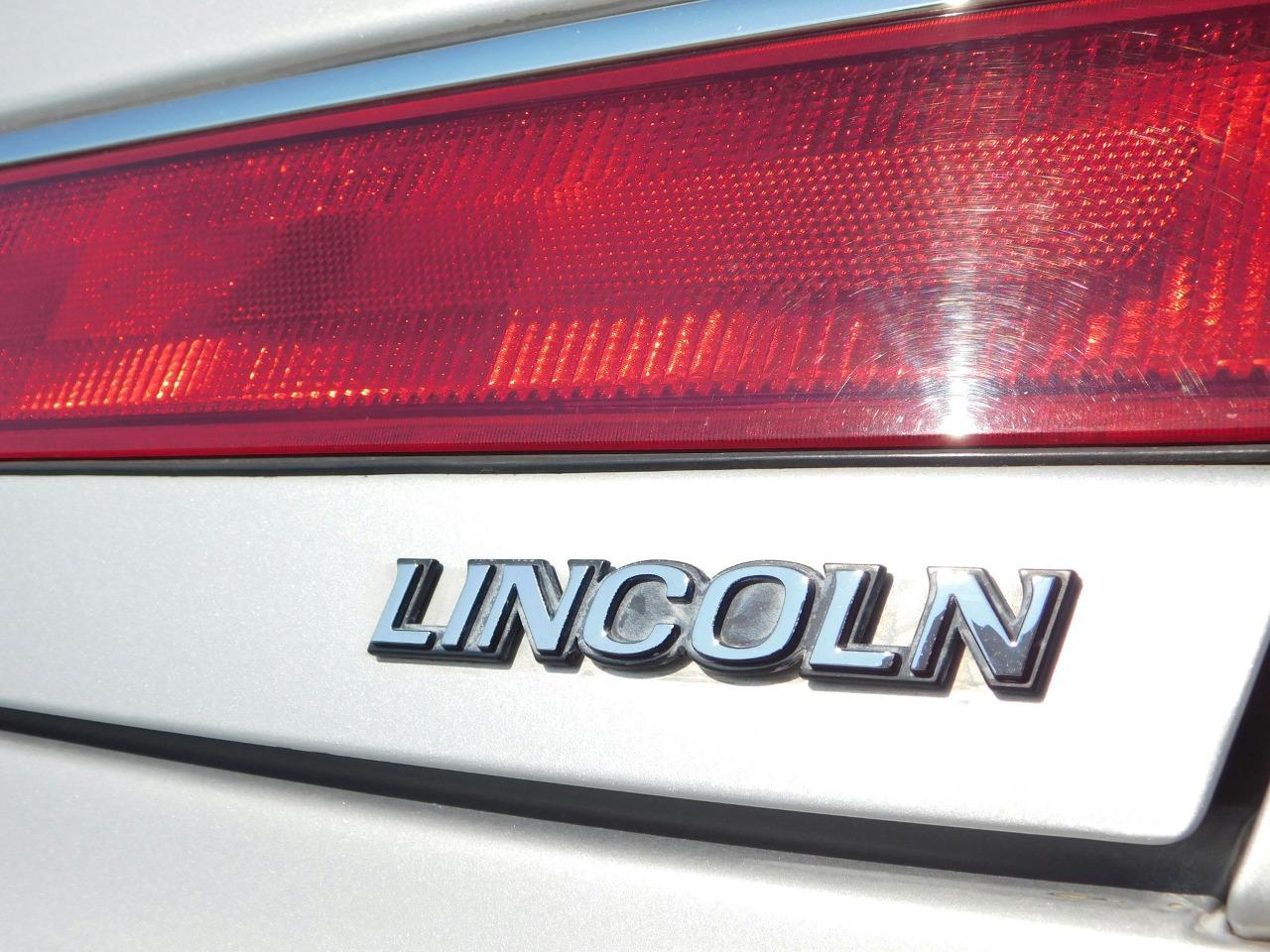 1995 Lincoln Mark VIII