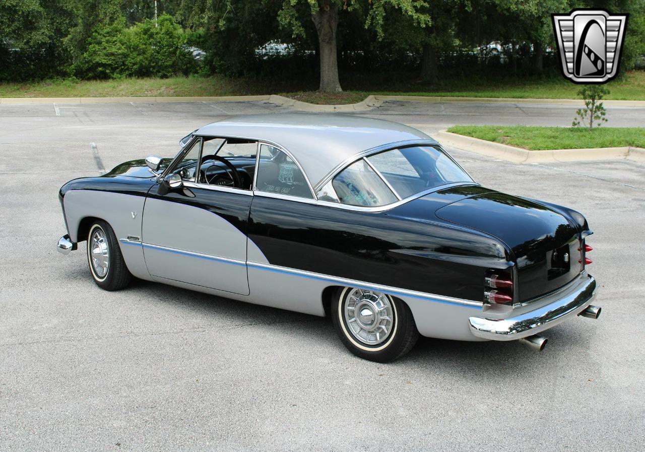 1951 Ford Victoria