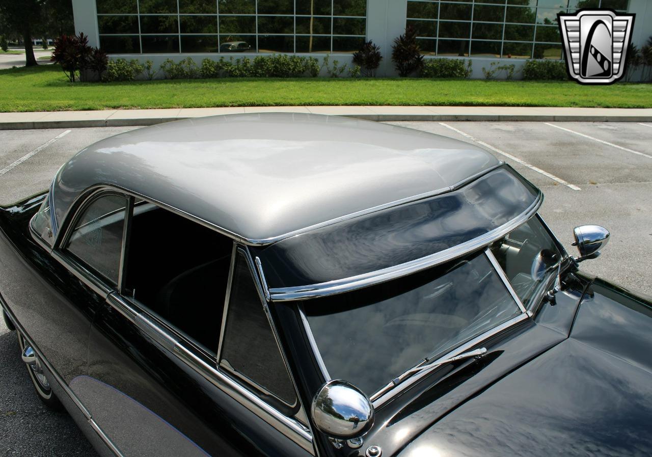 1951 Ford Victoria