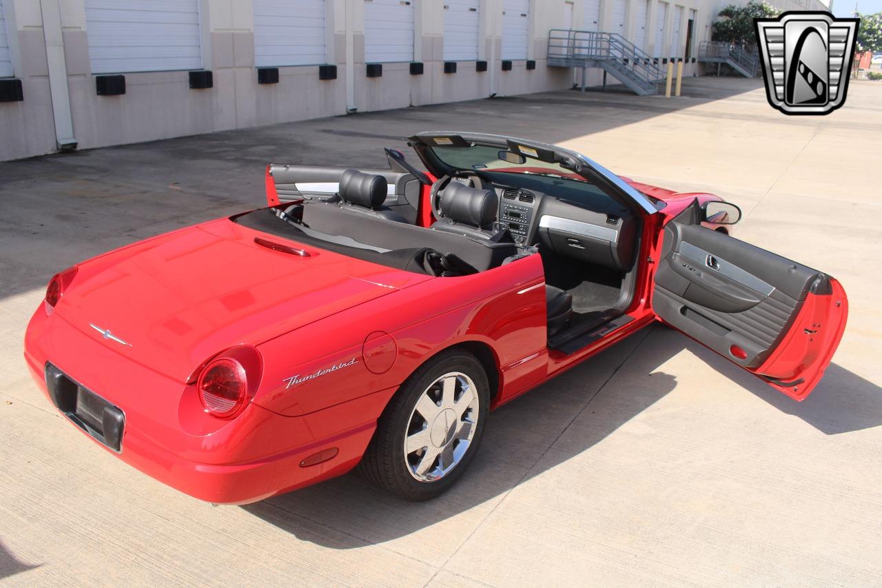 2002 Ford Thunderbird