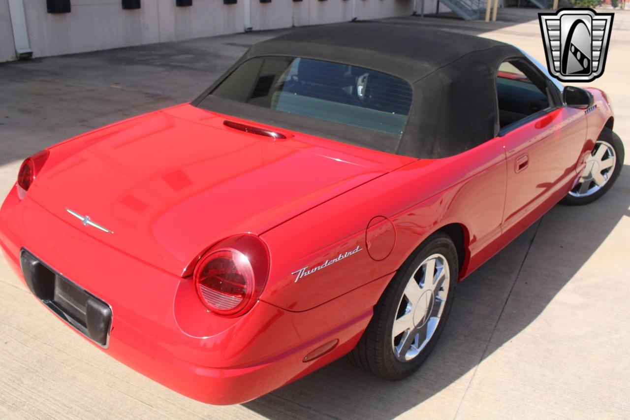 2002 Ford Thunderbird