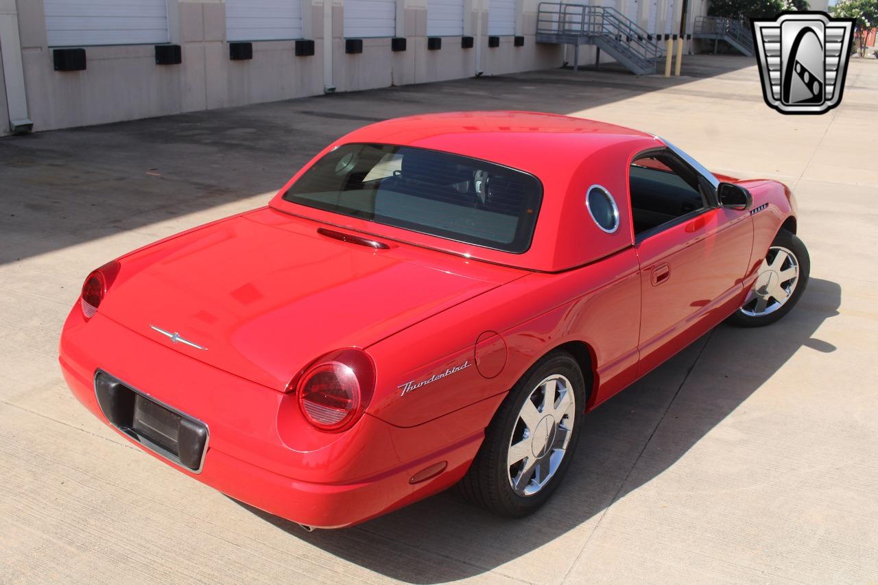 2002 Ford Thunderbird