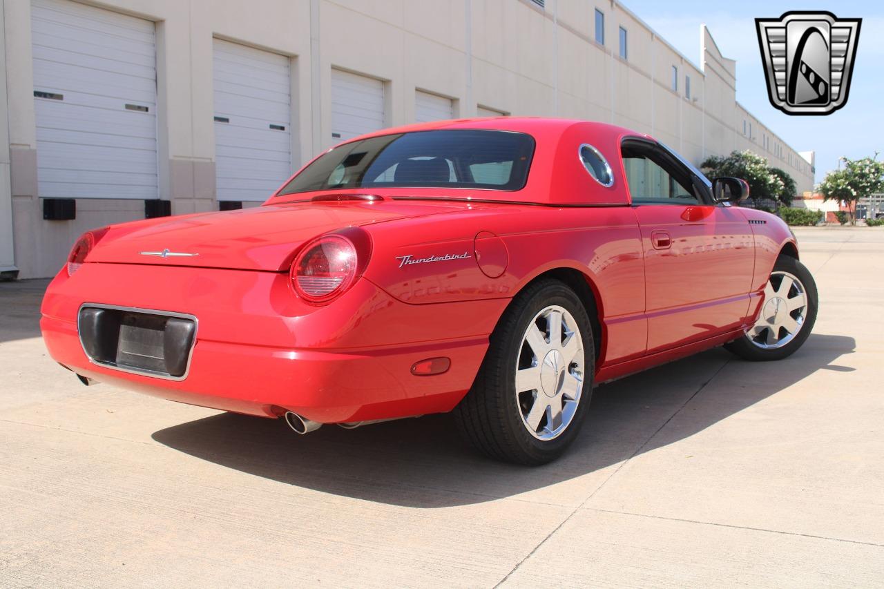 2002 Ford Thunderbird