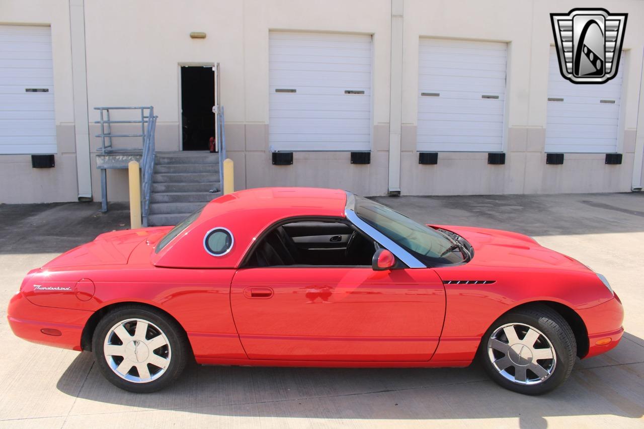 2002 Ford Thunderbird