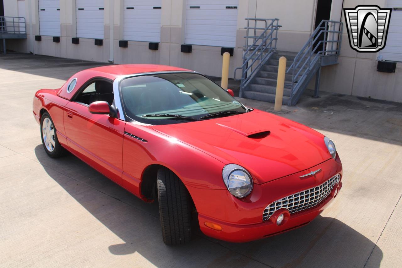 2002 Ford Thunderbird