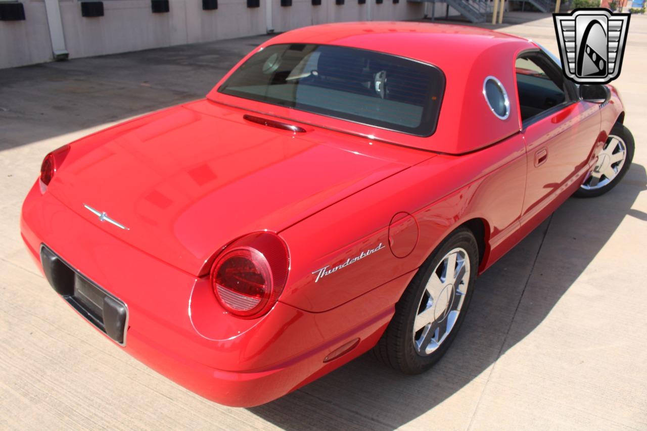 2002 Ford Thunderbird