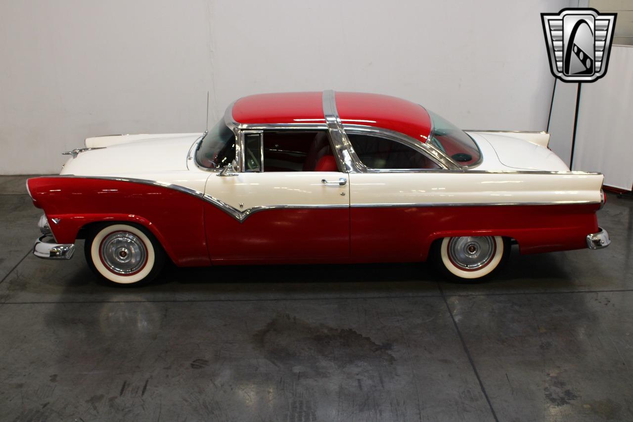 1955 Ford Crown Victoria