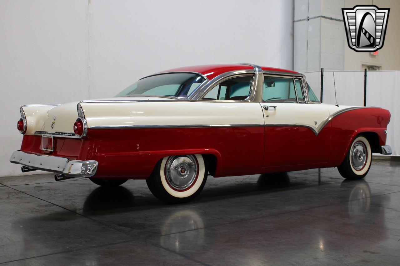 1955 Ford Crown Victoria