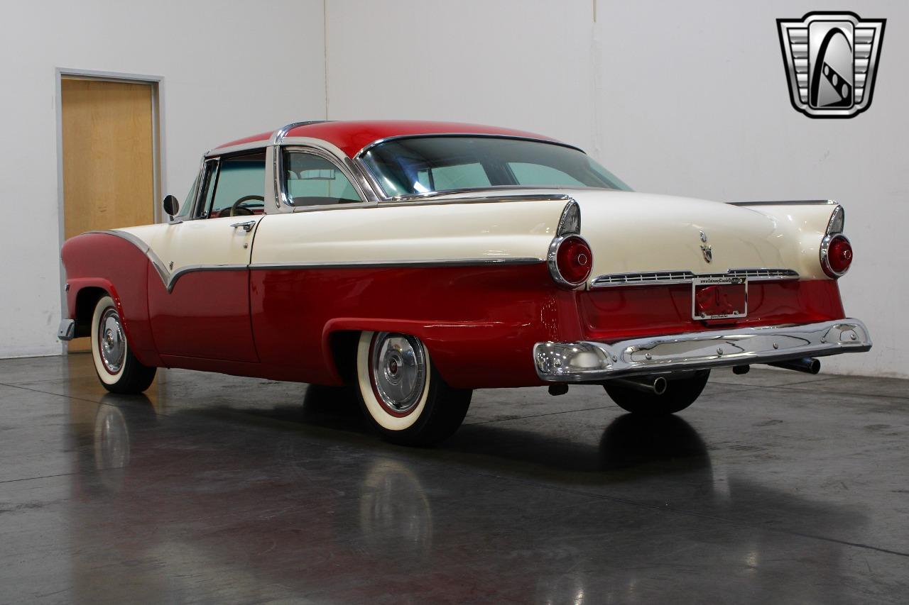 1955 Ford Crown Victoria