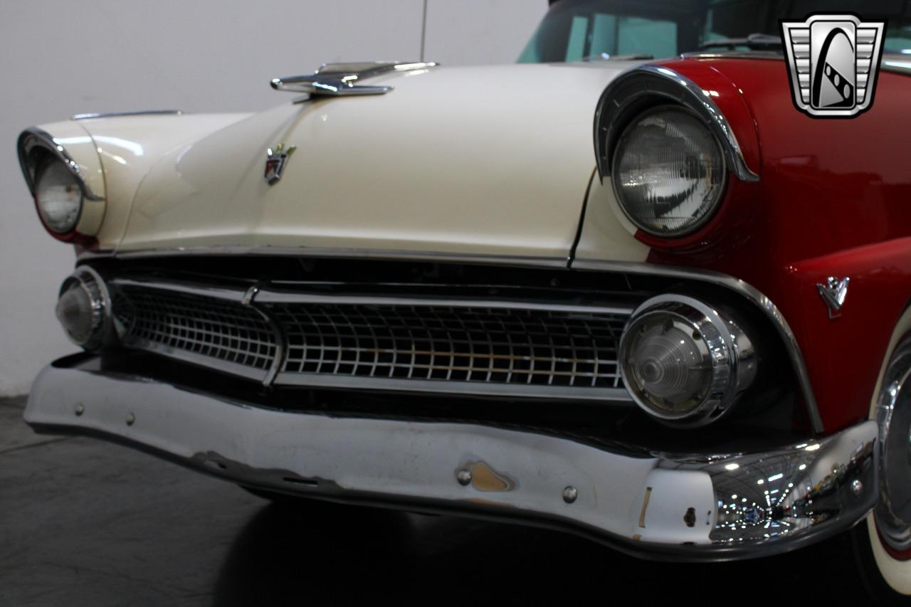 1955 Ford Crown Victoria