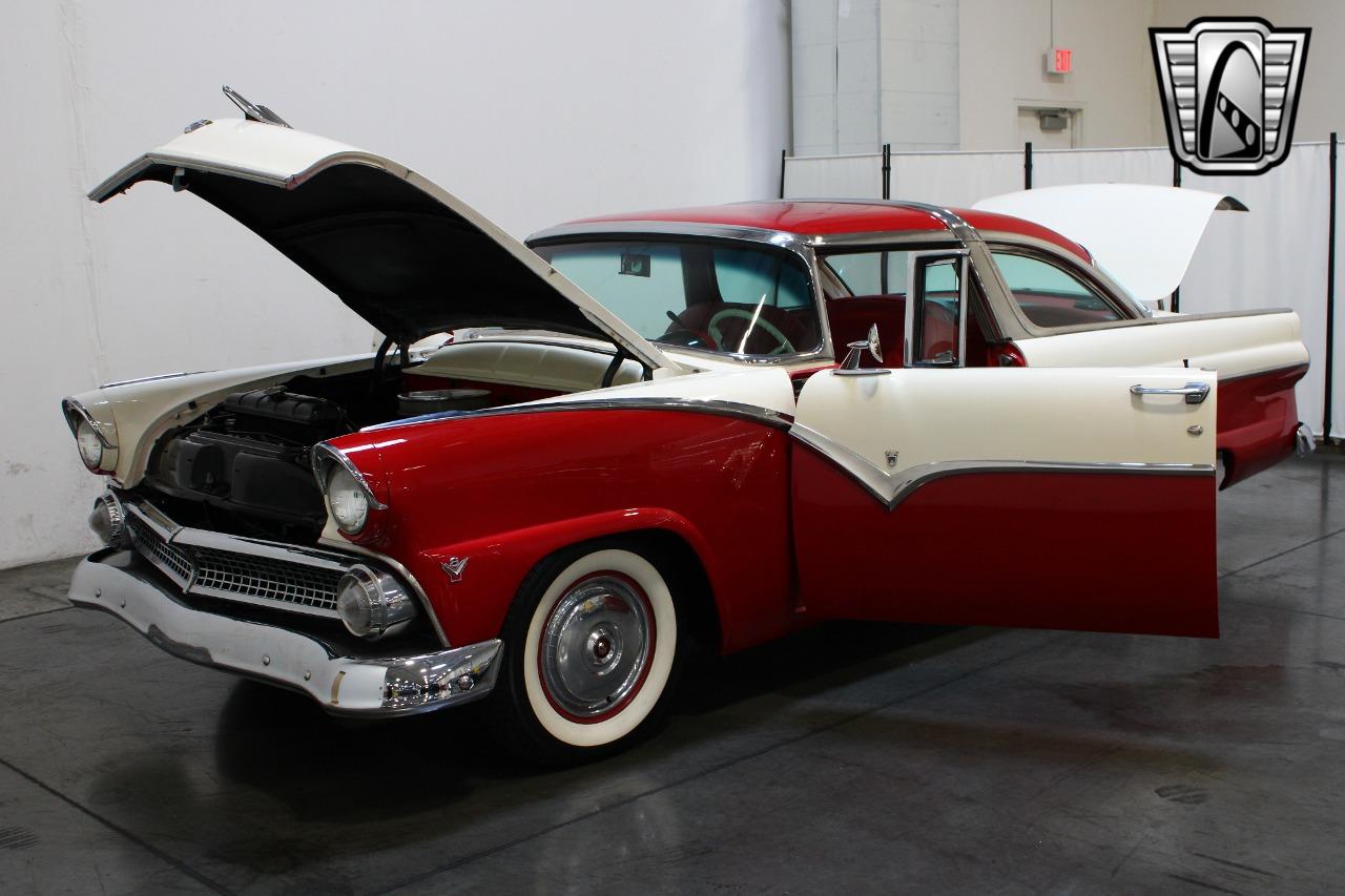 1955 Ford Crown Victoria