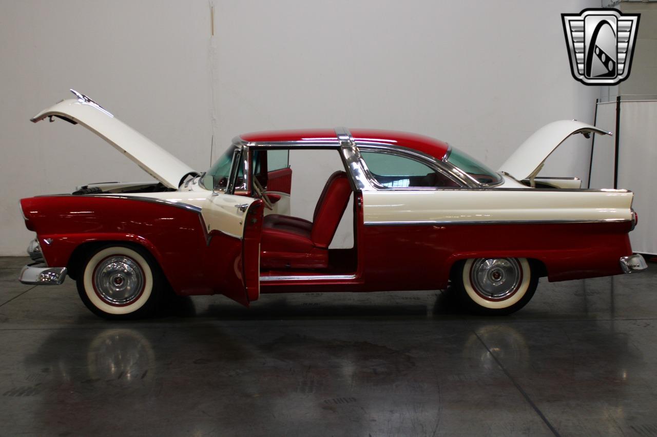 1955 Ford Crown Victoria