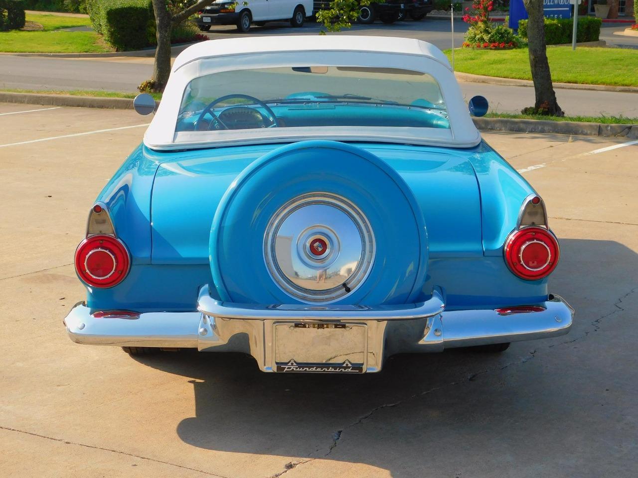 1956 Ford Thunderbird