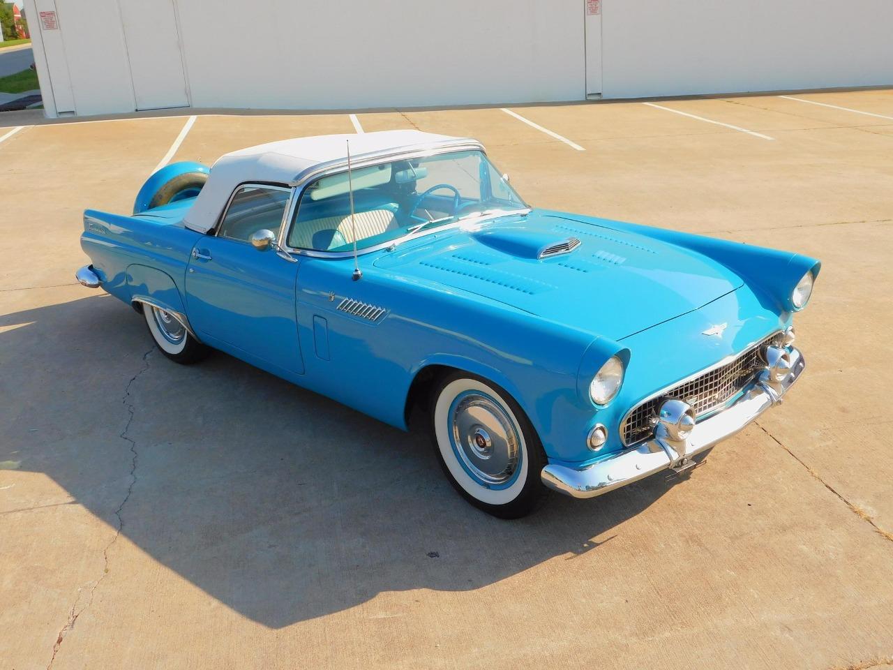 1956 Ford Thunderbird