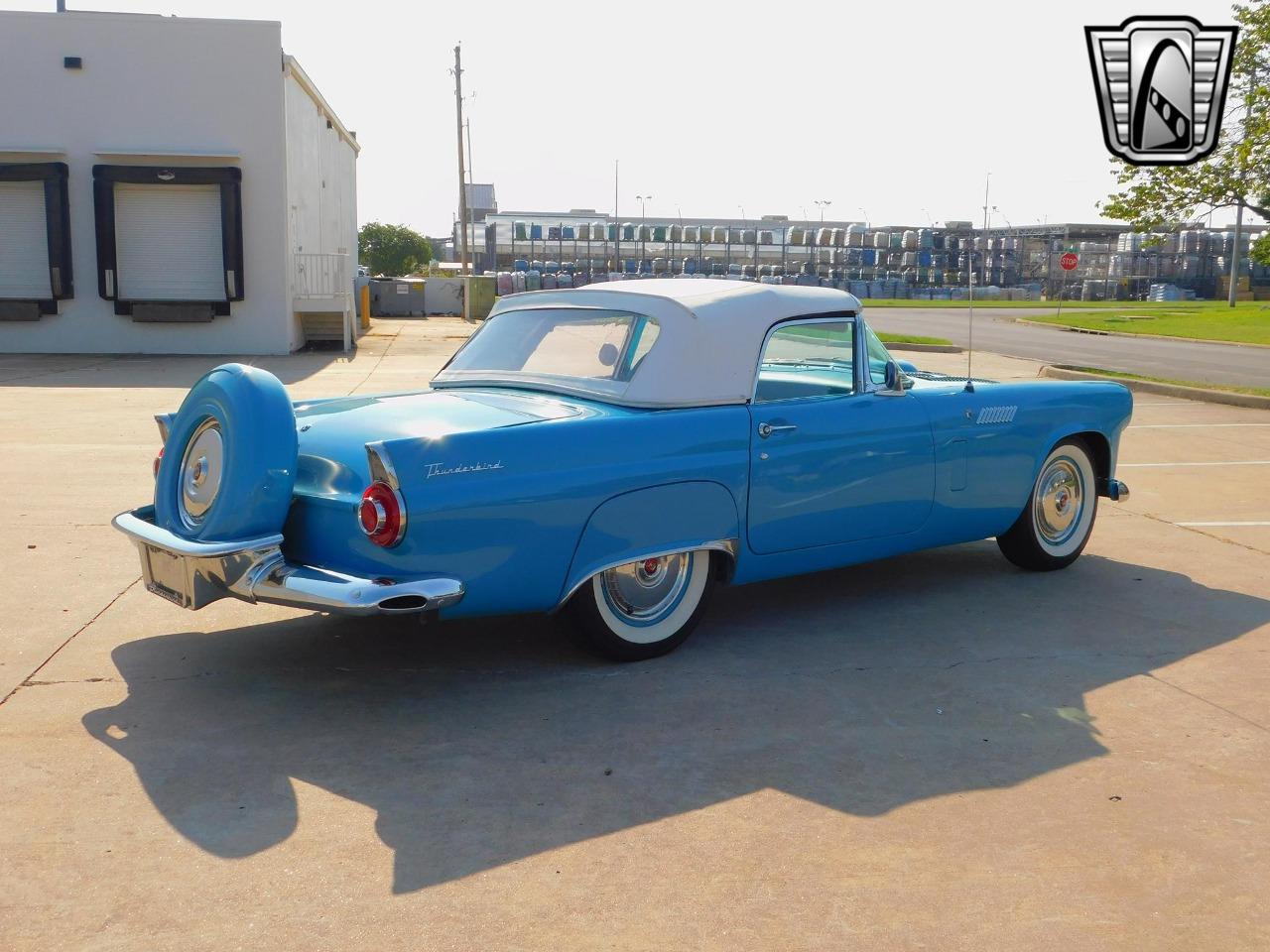 1956 Ford Thunderbird