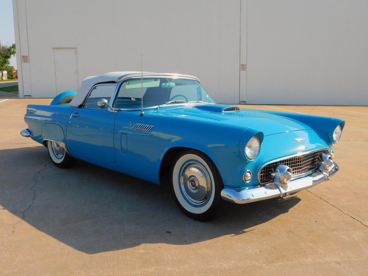 1956 Ford Thunderbird