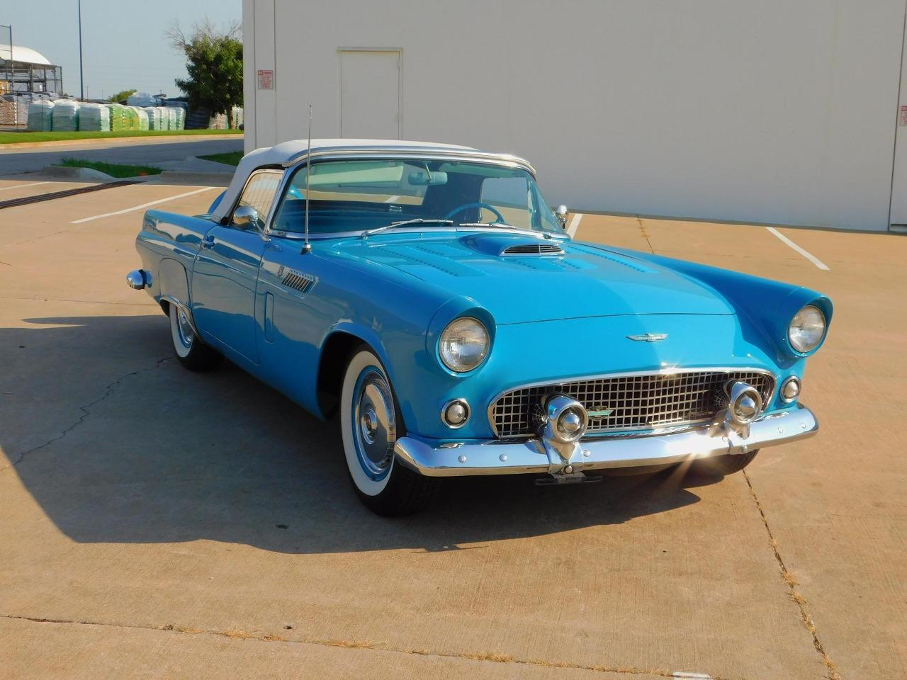 1956 Ford Thunderbird