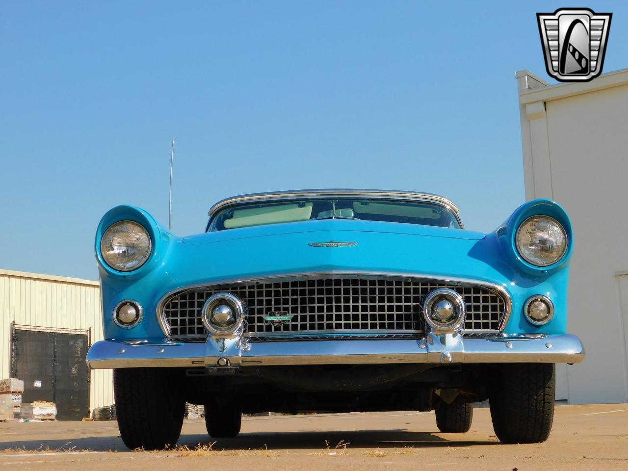 1956 Ford Thunderbird