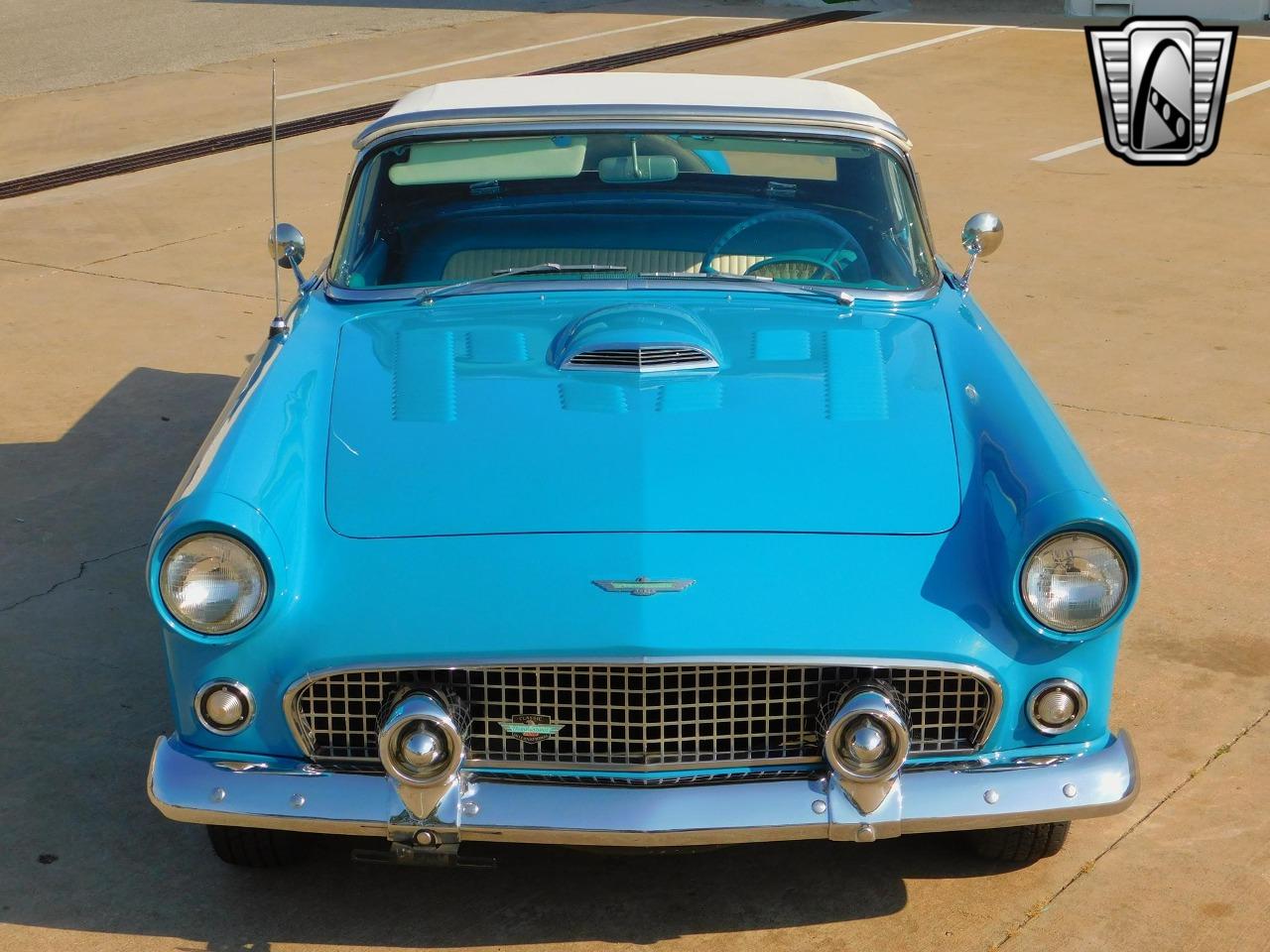 1956 Ford Thunderbird