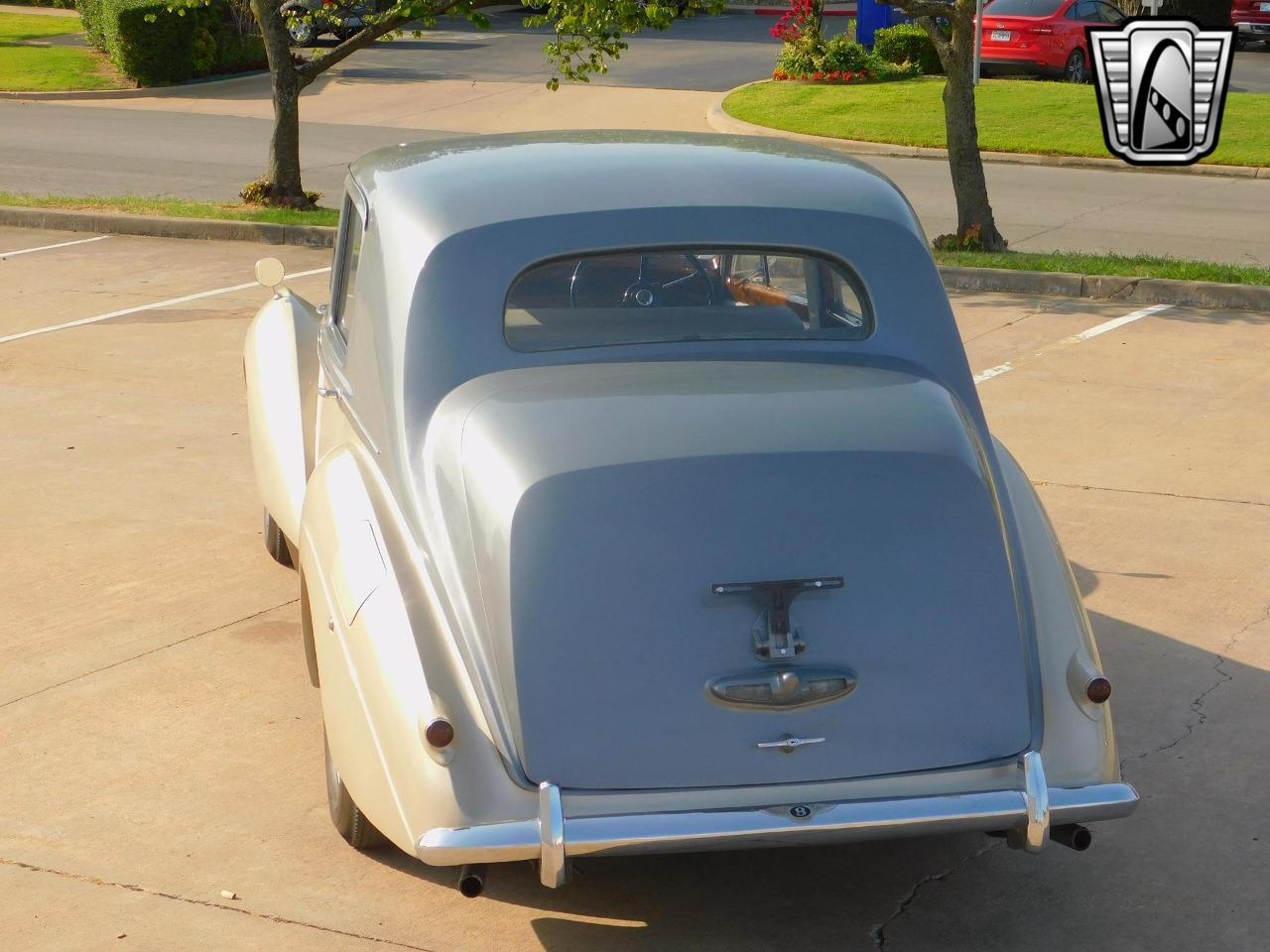 1954 Bentley R-Type