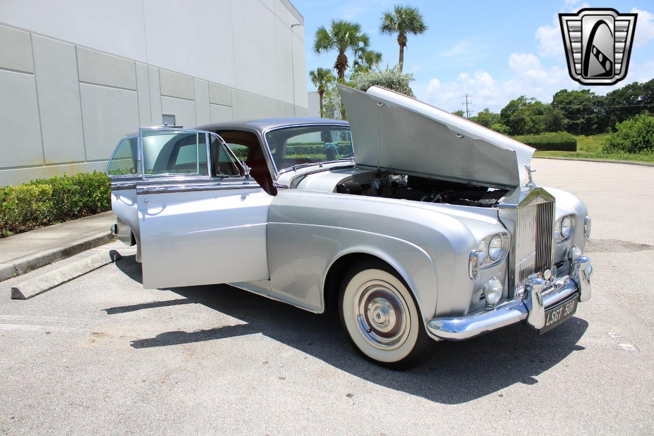 1965 Rolls - Royce Silver Cloud